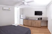 Singleton Valley Accommodation - parking