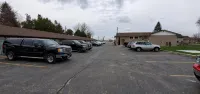 Town'n Country Motor Inn - parking