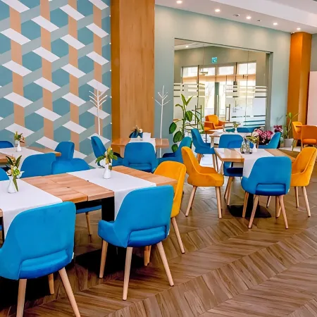 Grand View Hotel & Suites Copou