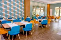 Grand View Hotel & Suites Copou - Desayuno