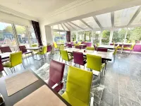 Seabank House Hotel - parking