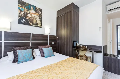 Hotel le Centre - 3-Star