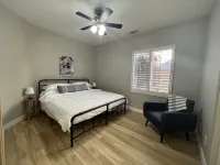 Luxury Golf Course Home, Private Pool, Sleeps 8, Gilbert Arizona - 4-Star