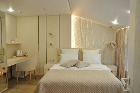 Tri Kita Hotel