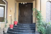 Hotel State Residency Hotels near Noor Mahal
