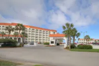 466 El Matador 2 Bedroom Condo by RedAwning