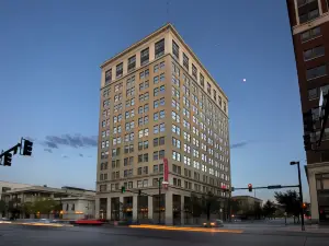 Ambassador Hotel Wichita, Autograph Collection