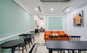 Sazi Hotel Bui Thi Xuan