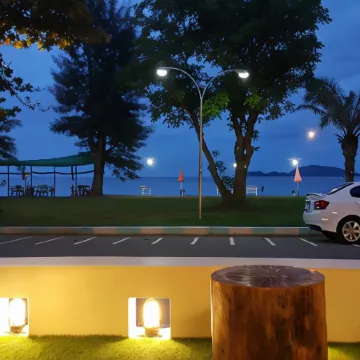 De Sea Almond Resort