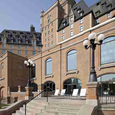 Delta Hotels Bessborough Hotel Exterior