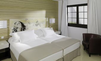 Boutique Hotel H10 White Suites - Adults Only