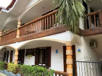 Double Diamond Inn Guest House