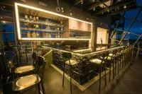 Hotel Labuan Point - bar