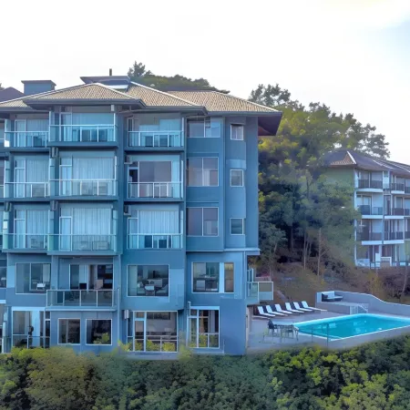 Mount Blue Kandy