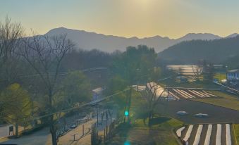 Yongjia Fenglin Juaotan Linyouju Homestay (Zhenfeng Line)