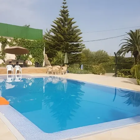 Villa l'Orangeraie, Wilaya de Tlemcen Отели в г. Тлемсен