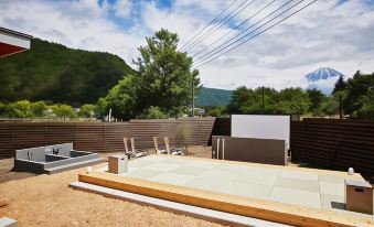 Dots by Dot Glamping Suite 001