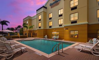 Comfort Suites Vero Beach I-95