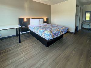 Motel 6 Spring Hill, FL - Weeki Wachee