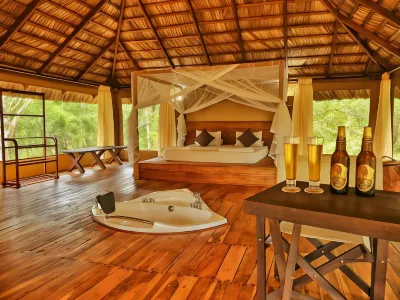 Yala Safari Camping Hotel dekat Tissamaharama Raja Maha Vihara