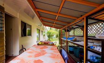 Pension TE Miti - Plage-Beach 200m - Mahana Parc & Vaiava Beach pk18 - B&B Chambres ou Dortoir