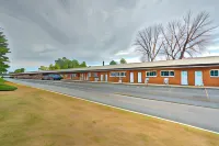 Motel R-100 Hôtels à : Beloeil