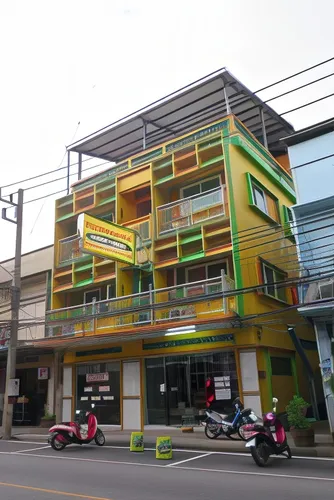 รูปภาพของนัดพบแมนชั่น