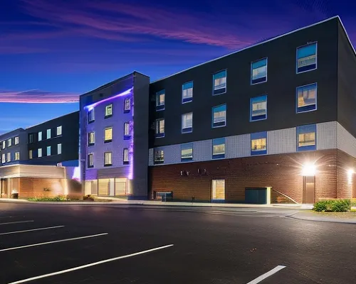 Holiday Inn Express & Suites CHICAGO - HOFFMAN ESTATES by IHG Hotels in Hoffman Estates