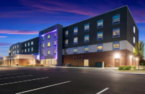 Holiday Inn Express & Suites CHICAGO - HOFFMAN ESTATES by IHG