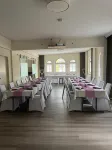 Hotel Und Restaurant Kranichsberg - 3-Star