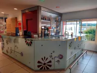 Ibis Avallon Hotels in Magny