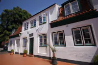 Hotel Freihof am Roland Các khách sạn ở Wedel