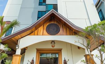 4. 코코 파라디소 ..