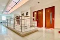 RedDoorz Plus Syariah Near Cirebon Super Block Mall 2 Hotels in Kesambi