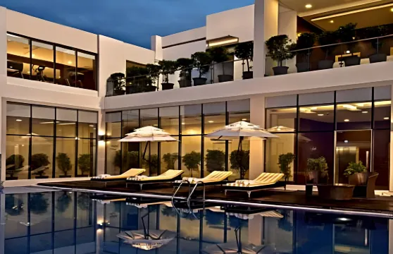 勒克瑙鬱錦香酒店