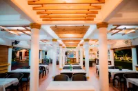 Cris Del Mar Resort Hotel di Bolinao