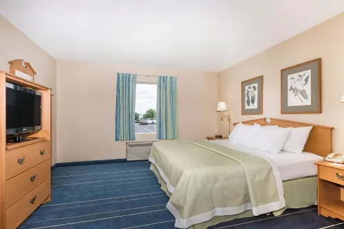 Days Inn & Suites by Wyndham Bridgeport - Clarksburg Hoteles en Bridgeport