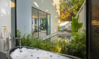 Eightfold Urban Resort - Romantic