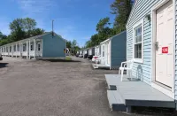 Brookside Inn & Cottages Hotels in Saco