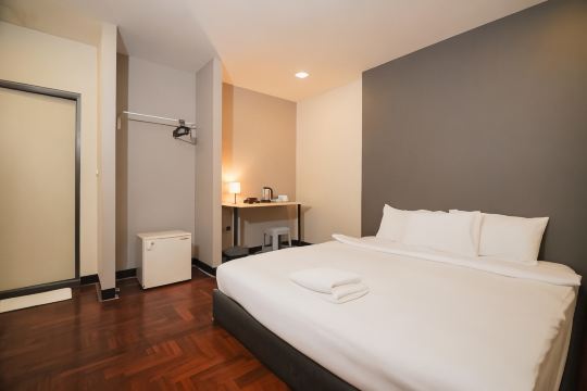 Go Inn Silom Road -BTS Saint Louis