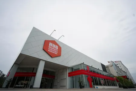 The Lively Hotel Kualanamu