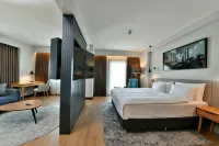 ラディソン オテル メルシン のホテル