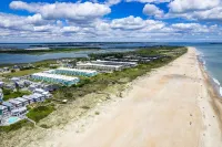 Top Floor; Top Shelf! Views of Sound & Sea! Fully renovated luxe condo!