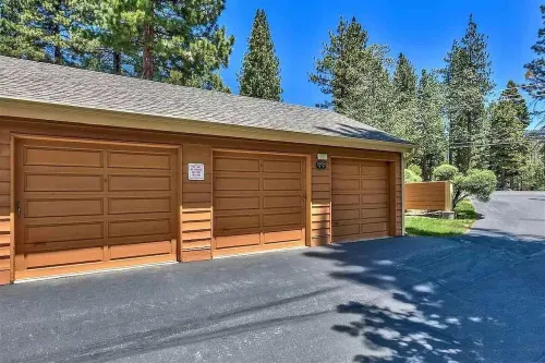 Elegant 2-bedroom McCloud Condo in Incline Village