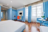 Jr Hotels Bari Grande Albergo Delle Nazioni Отели рядом с достопримечательностью «Университет Бари»