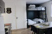 Résidences du Palmier Hoteles en Saint-Laurent-sur-Sèvre