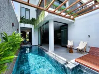 Field Villa Hotels in Баріа