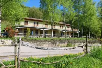 Albergo Ristorante Da Marco al Cerbaro Hotel in zona Chiesa parrocchiale di Santorso