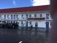 Motel 6 Baker City, or - parking