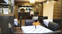 Sarawan Hotel Hotels in Карачі